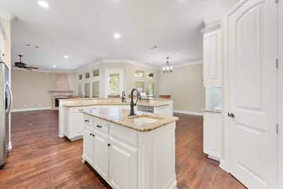 2808 Country Club Road, Pantego, TX 76013 - Photo 4