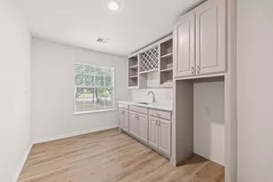 5860 Newt Patterson Rd, Mansfield, TX 76063 - Photo 18