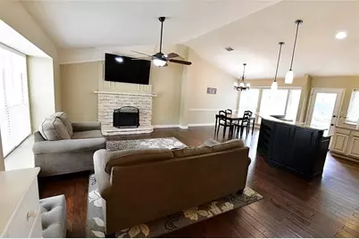 525 Blair Meadow Drive, Grapevine, TX 76051 - Photo 2