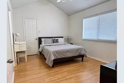 2530 Stresa Lane, Grand Prairie, TX 75052 - Photo 18