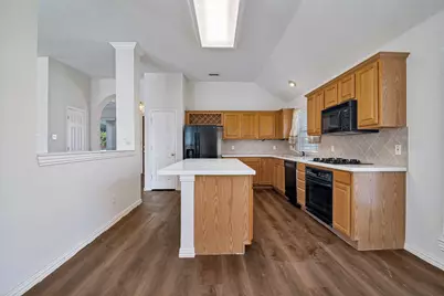 7309 Meadowwood Drive, Rowlett, TX 75089 - Photo 6