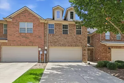 2649 Jacobson Drive, Lewisville, TX 75067 - Photo 2