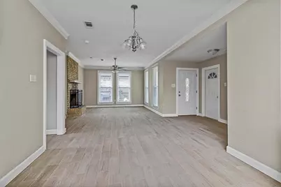 1110 Carrington Court, Irving, TX 75060 - Photo 4
