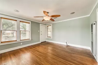 1423 Hollywood Avenue, Dallas, TX 75208 - Photo 4