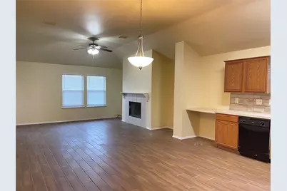 5548 Spring Ridge Drive, Watauga, TX 76137 - Photo 10