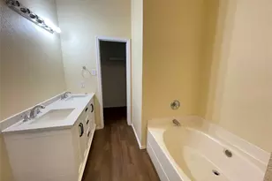 5548 Spring Ridge Dr, Watauga, TX 76137 - Photo 16