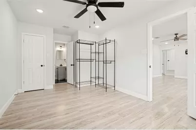 1301 Cardinal Street, Arlington, TX 76010 - Photo 18