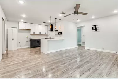 1301 Cardinal Street, Arlington, TX 76010 - Photo 8