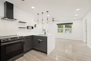 1301 Cardinal St, Arlington, TX 76010 - Photo 12