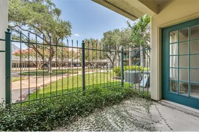 3105 San Jacinto Street #110, Dallas, TX 75204 - Photo 8