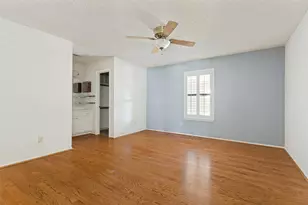 704 Short St, Saginaw, TX 76179 - Photo 4