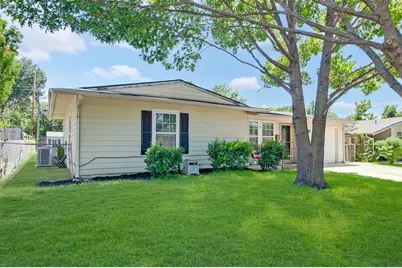 2632 Wicker Avenue, Farmers Branch, TX 75234 - Photo 2