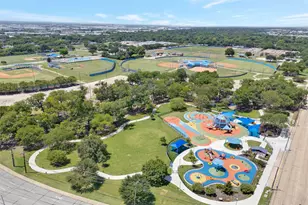 2632 Wicker Ave, Farmers Branch, TX 75234 - Photo 28