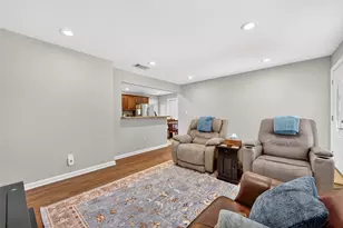 2632 Wicker Ave, Farmers Branch, TX 75234 - Photo 6