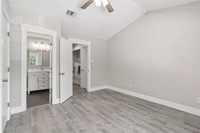 184 Merlin Way, Euless, TX 76039 - Photo 10