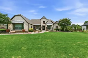 904 Fincher Trail, Argyle, TX 76226 - Photo 2