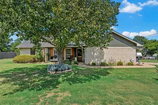101 Brown Dr, Eddy, TX 76524 - Photo 30