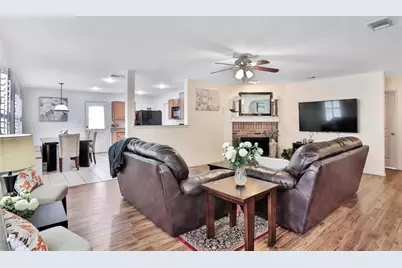 10040 Daly Drive, Fort Worth, TX 76053 - Photo 4