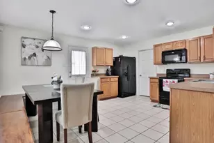 10040 Daly Dr, Fort Worth, TX 76053 - Photo 6