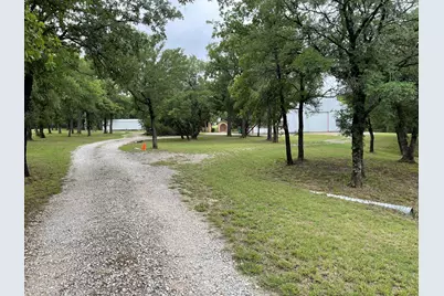 296 E Bluff Springs Road, Fort Worth, TX 76108 - Photo 2