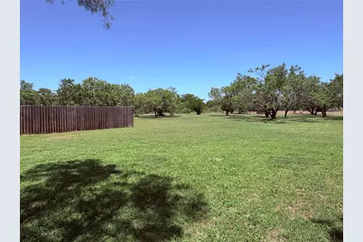 606 W 16th Street, Cisco, TX 76437 - Photo 8