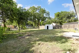 239 Halsey St, Dallas, TX 75224 - Photo 14