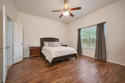 15724 Landing Creek Lane, Fort Worth, TX 76262 - Photo 8