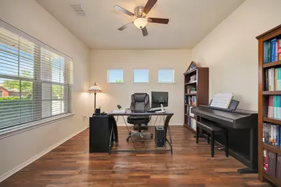 15724 Landing Creek Lane, Fort Worth, TX 76262 - Photo 6