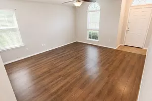6632 La Sol Ln, Waco, TX 76712 - Photo 4