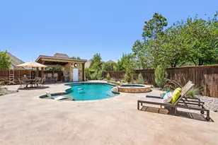 932 Champions Ct, Roanoke, TX 76262 - Photo 30