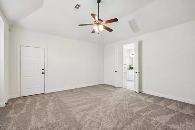 932 Champions Court, Roanoke, TX 76262 - Photo 16