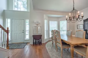 3922 Rolling Oaks Dr, Carrollton, TX 75007 - Photo 2