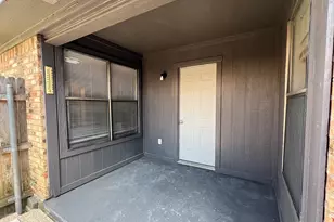 2408 Indigo Ln, Arlington, TX 76015 - Photo 10