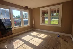1100 E Walker St, Breckenridge, TX 76424 - Photo 24