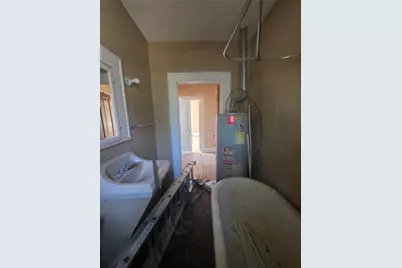 1100 E Walker Street, Breckenridge, TX 76424 - Photo 16