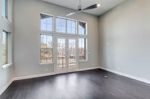 1348 Arch Pl, Dallas, TX 75215 - Photo 10
