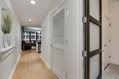 1200 Main Street #1007, Dallas, TX 75202 - Photo 2