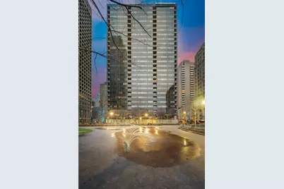 1200 Main Street #1007, Dallas, TX 75202 - Photo 32