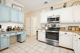 702 Champlain Ct, Midlothian, TX 76065 - Photo 4