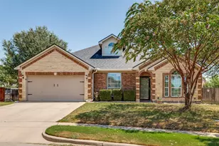 702 Champlain Ct, Midlothian, TX 76065 - Photo 1