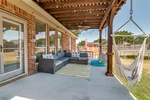 702 Champlain Ct, Midlothian, TX 76065 - Photo 20