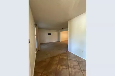 2332 Abbington Lane, Grand Prairie, TX 75052 - Photo 4