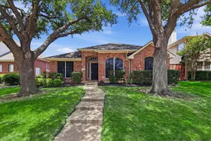 3704 Cottonwood Springs Dr, The Colony, TX 75056 - Photo 2