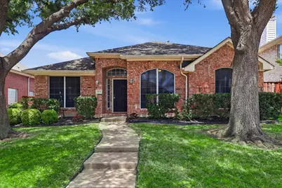 3704 Cottonwood Springs Drive, The Colony, TX 75056 - Photo 4