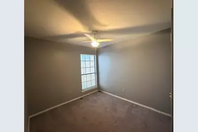 2525 W Oakdale Road, Irving, TX 75060 - Photo 14