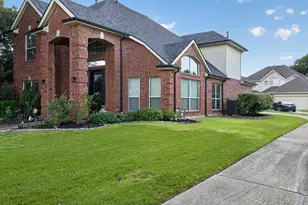 10201 Perkins Dr, Irving, TX 75063 - Photo 4