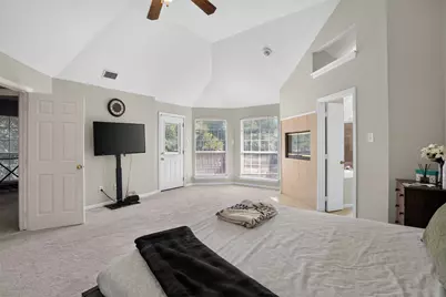 10201 Perkins Drive, Irving, TX 75063 - Photo 22