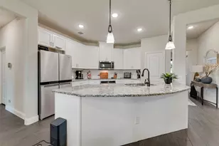 136 Aucuba Ln, Waxahachie, TX 75165 - Photo 12