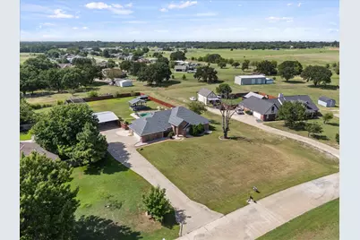 1089 Oak Hollow Lane, Combine, TX 75159 - Photo 2