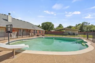 1089 Oak Hollow Ln, Combine, TX 75159 - Photo 30